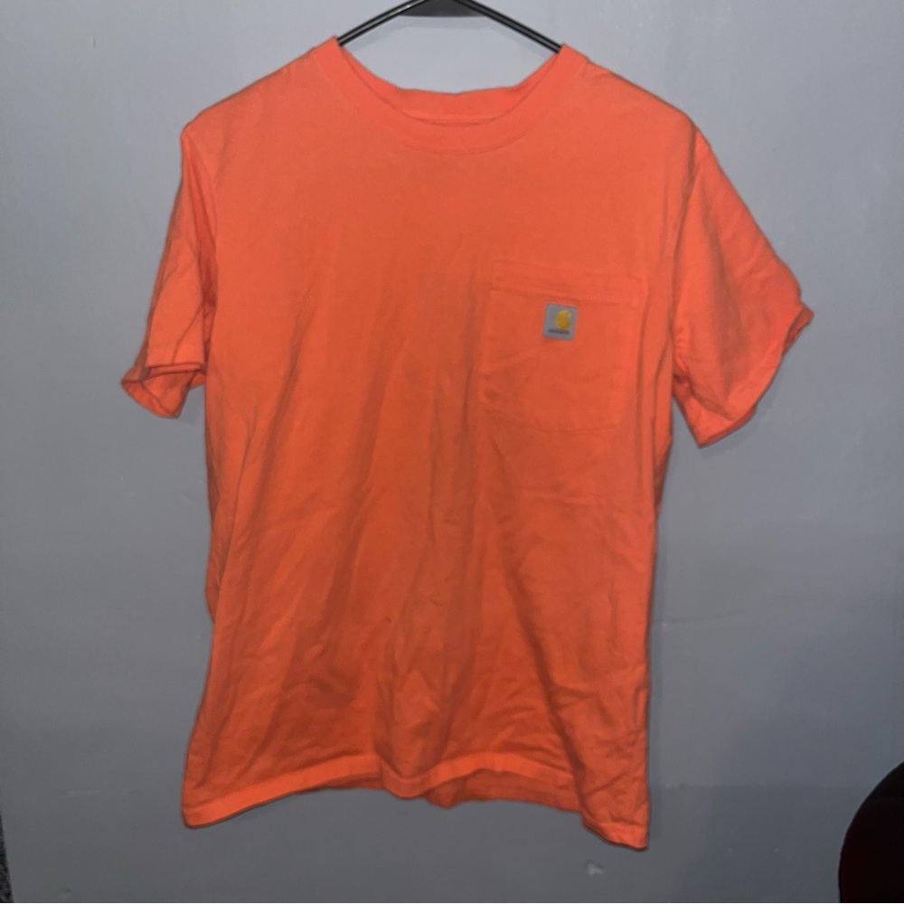 Men’s Medium Carhartt Tee